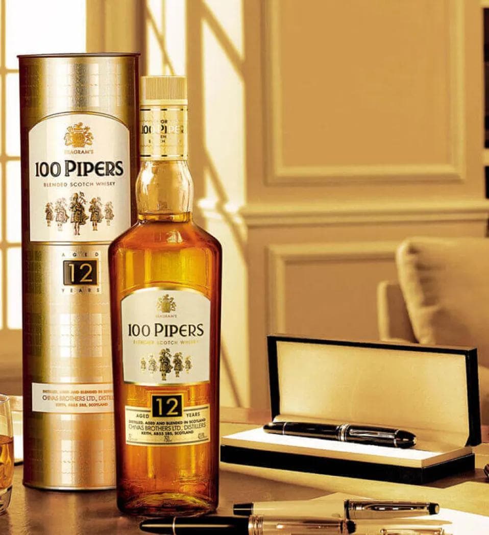 100 Pipers gallery 2